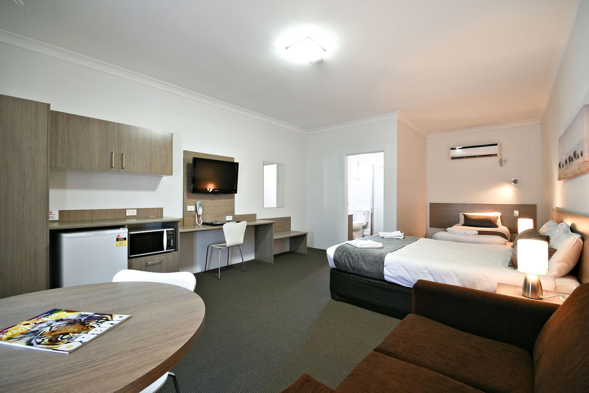 The Aberdeen Motel Даббо Экстерьер фото