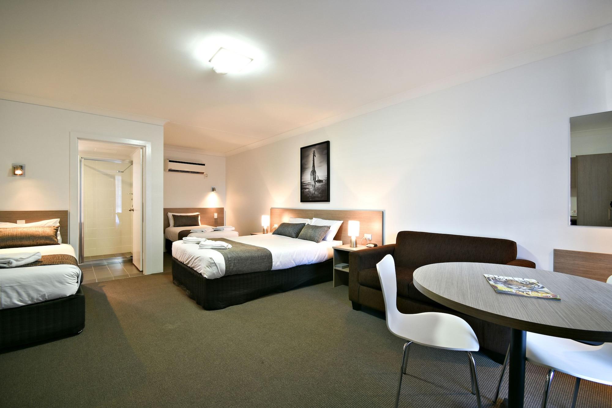 The Aberdeen Motel Даббо Экстерьер фото